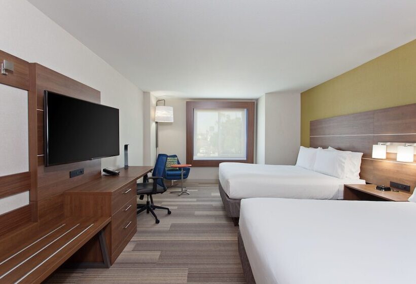 Номер Стандарт 2 Двуспальные Кровати, Holiday Inn Express & Suites Pasadena   Los Angeles, An Ihg