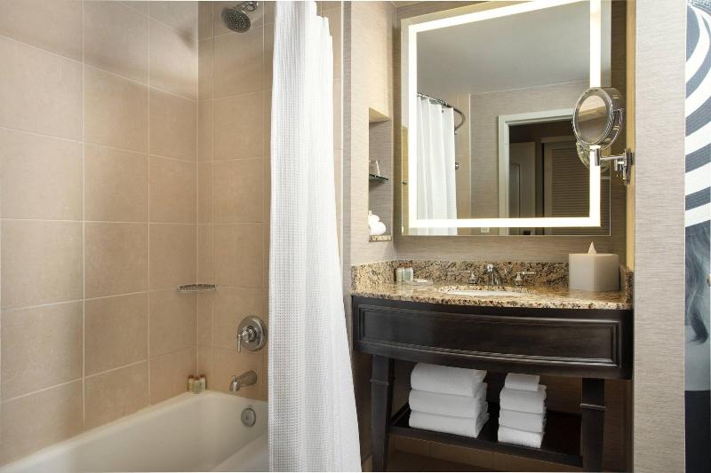 Стандартный Номер Кровать Кинг, Greenwood Inn Sterling