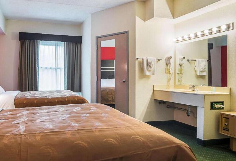 스위트, Quality Suites Atlanta Airport East