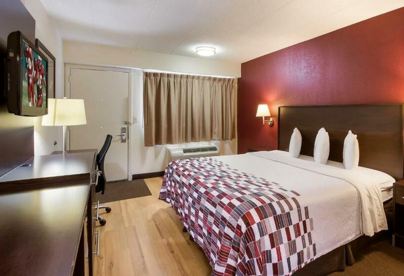 Номер Стандарт Кровать Кинг Адаптированный для Инвалидов, Red Roof Inn Minneapolis   Plymouth   Wayzata