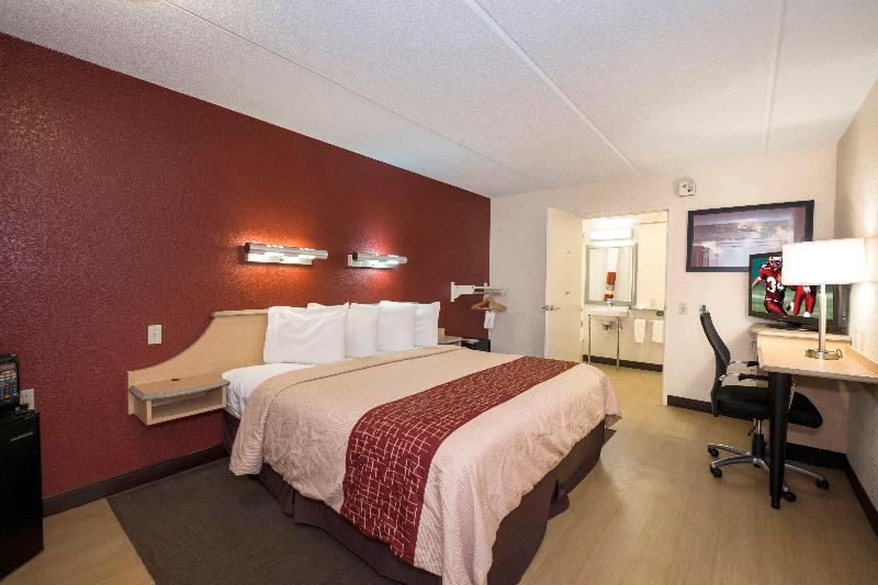 اتاق سوپریور با تخت بزرگ, Red Roof Inn West Monroe