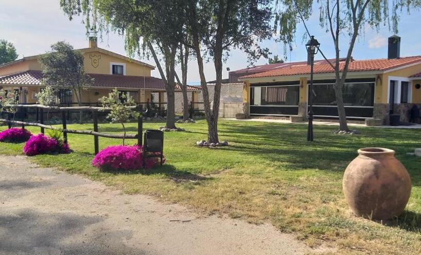 标准间, La Posada Hípica