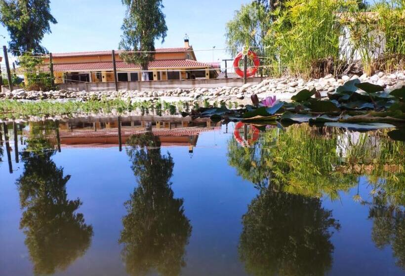 标准工作室, La Posada Hípica