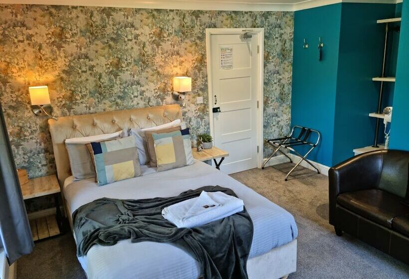 Номер Стандарт, Copperbeech B&b