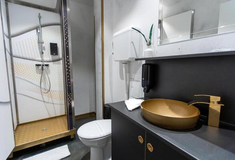 اتاق لوکس با چشم‌انداز شهر, Timeout Heritage Hotel Zagreb