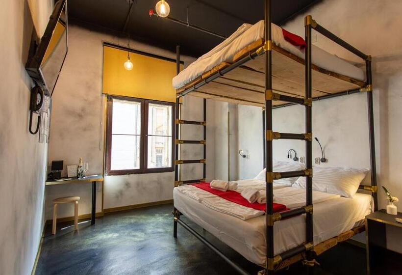 اتاق خانوادگی, Timeout Heritage Hotel Zagreb