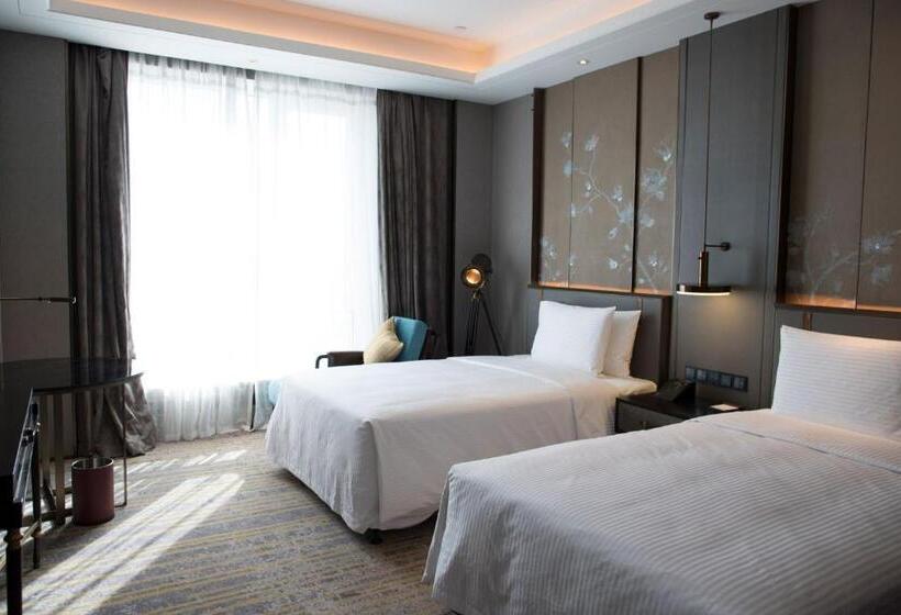 Номер Deluxe, Wanda Vista Changchun
