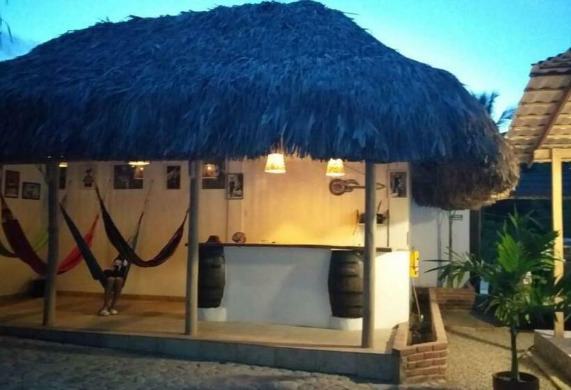 Family Room, El Leon Feliz Palomino