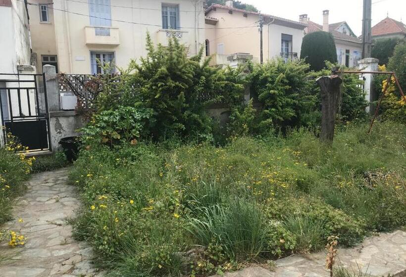 Номер Стандарт Вид на Сад, Hébergements à La Rive, Accueil Ouvert Tous Les Jours Jusqu à 20h00 Dernier Délai, Depuis 30 Ans ! R