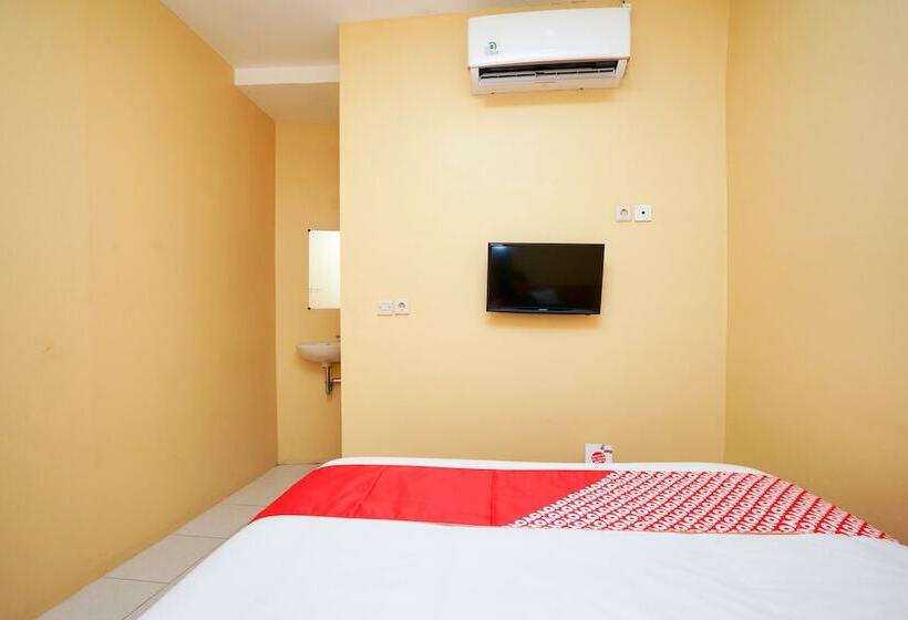 Quarto Estandar, Oyo 2656 Az Zahra Residence Syariah