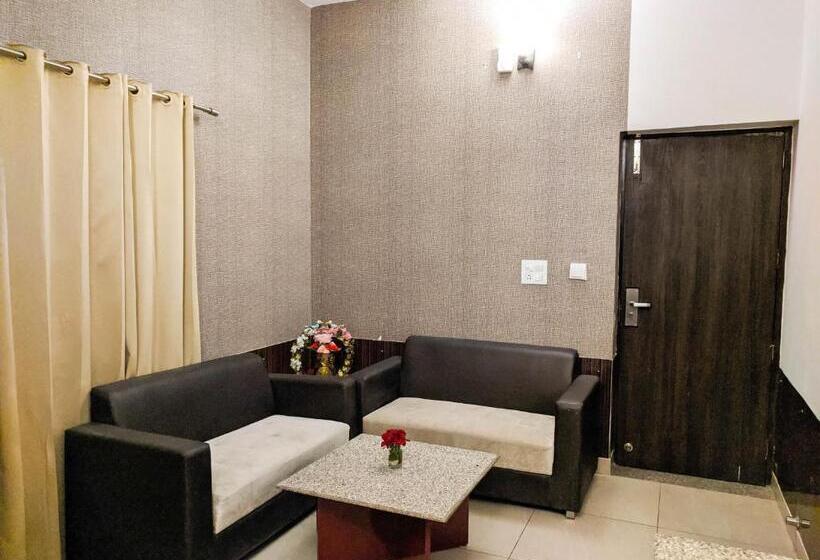 标准间, Vrinda Anandam Resort