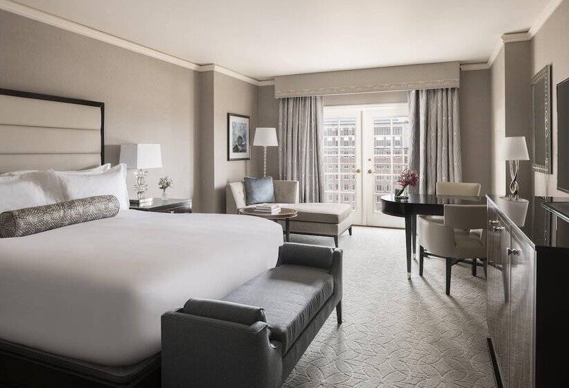 Номер Премиум, The Ritzcarlton, St. Louis