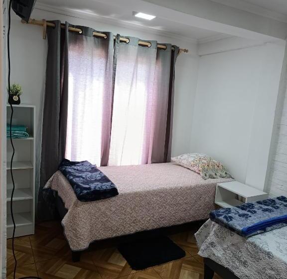 اتاق لوکس, Hostal Familiar S&g