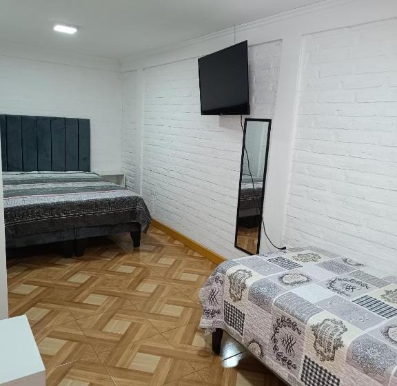 اتاق لوکس خانوادگی, Hostal Familiar S&g