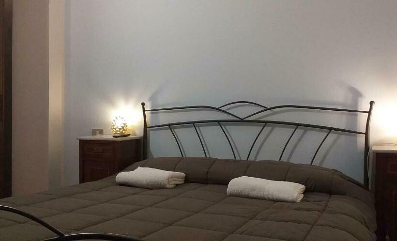 マウンテンビュースタンダードルーム, B&b Resort Fonte La Castellana