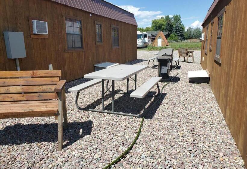 Номер Стандарт, Glacier Acres Guest Ranch