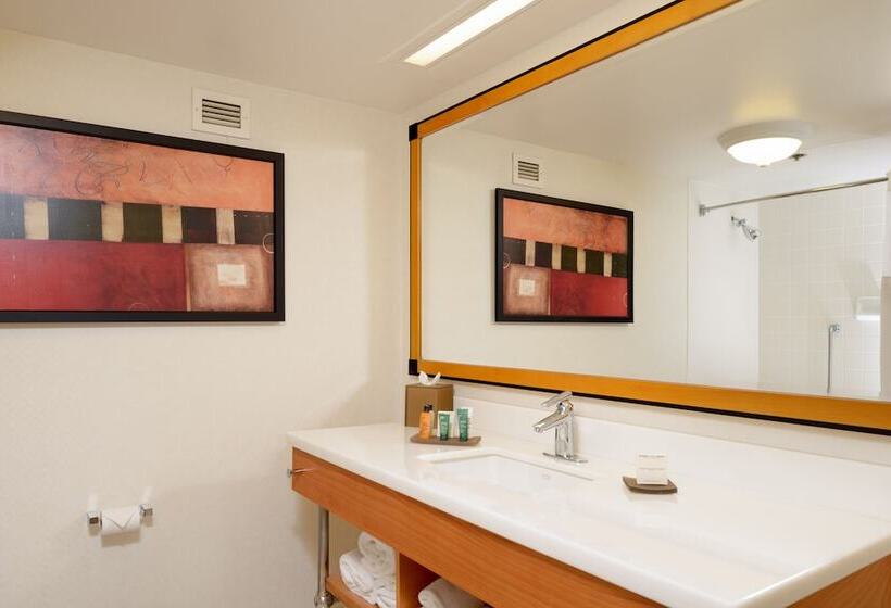 스위트 킹사이즈 침대, Hilton San Francisco Airport Bayfront