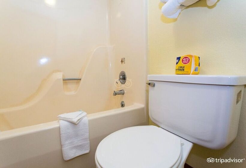 Номер Deluxe, Seven Gables Inn