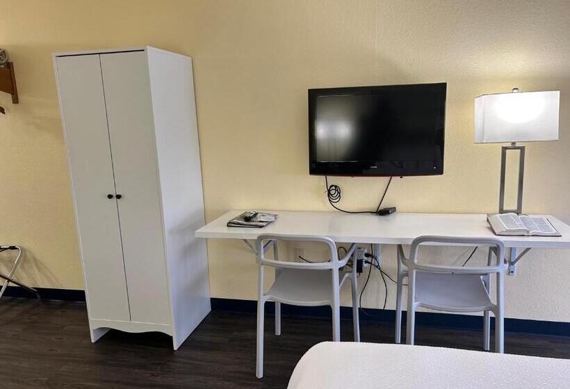 Номер Deluxe, Seven Gables Inn