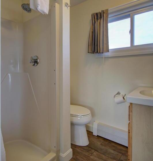 اتاق استاندارد با وان آب گرم, Sea Cliff House Motel