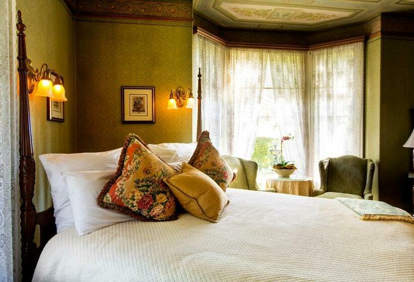 Номер Стандарт, Simpson House Inn