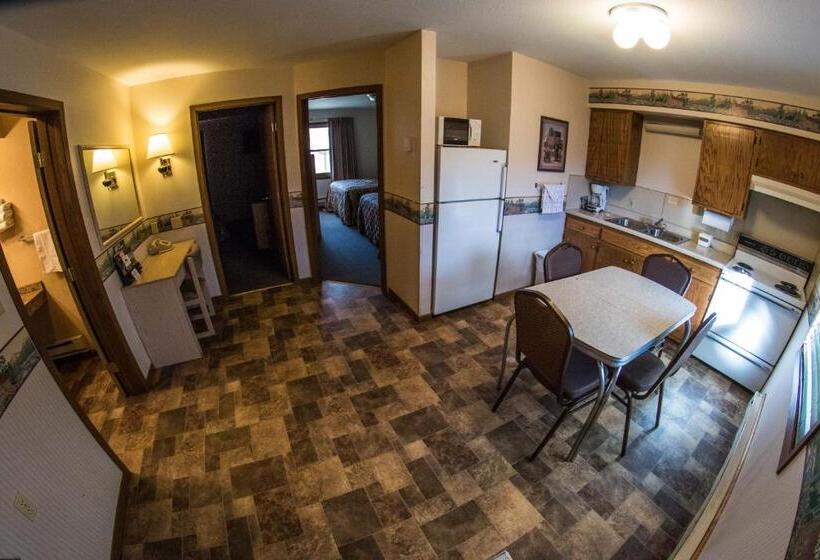 Люкс 2 Спальни, Stagecoach Inn & Suites