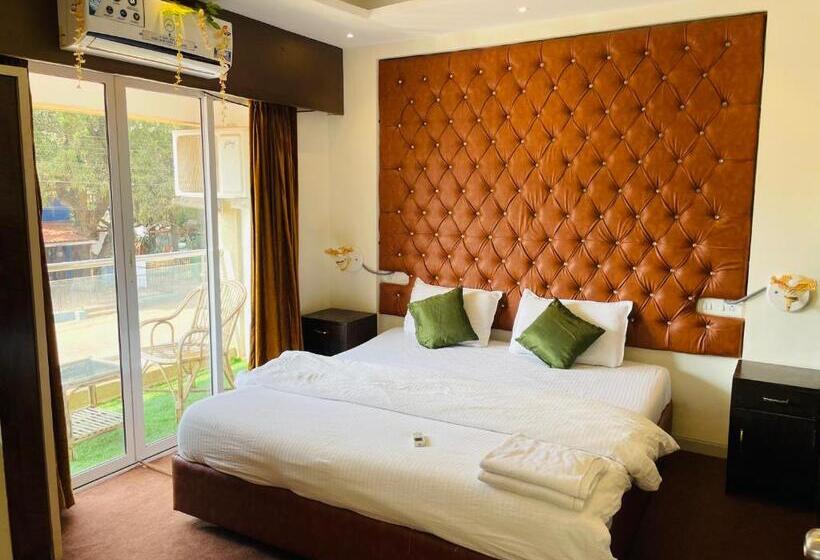 家庭套房, Kesinovo Suites