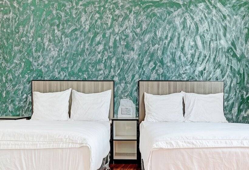 سوییت خانوادگی, Oyo 89840 69 Room 4 Stay