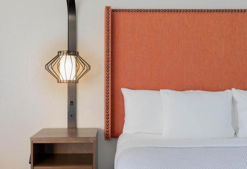 Стандартный Номер Кровать Кинг, La Quinta Inn & Suites By Wyndham Perry