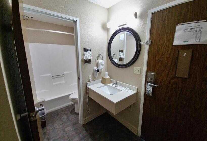 스탠다드 룸 킹사이즈 침대, Super 8 By Wyndham Goodyear/phoenix Area