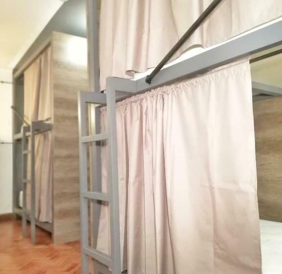 تختخواب در اتاق مشترک, Draft Hostel & Rooms