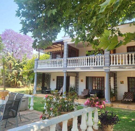 디럭스 룸, Golden Candle Guest House