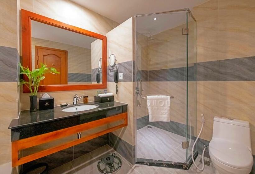 Номер Стандарт Трехместный, Poulo Wai Hotel & Apartment