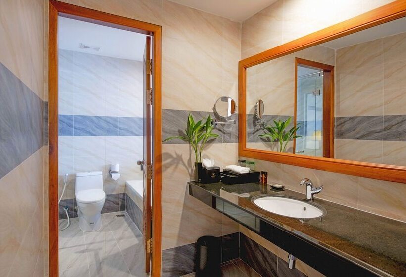 Студио Executive, Poulo Wai Hotel & Apartment