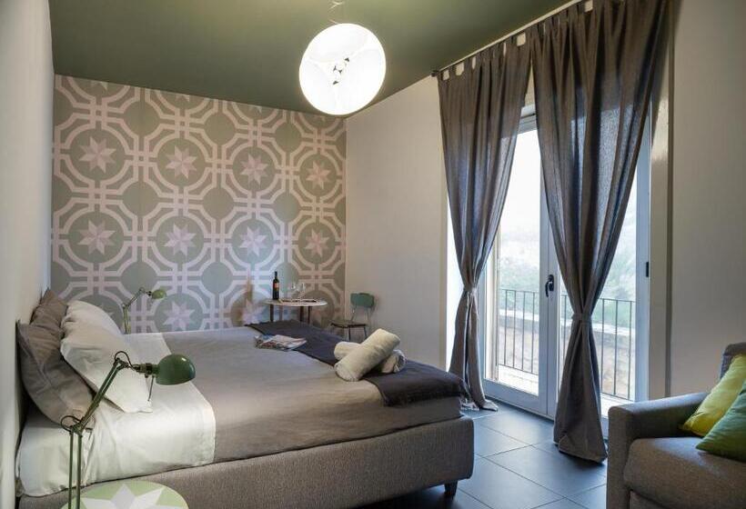 디럭스 룸 가든 전망, Welchome   Guest Accomodation