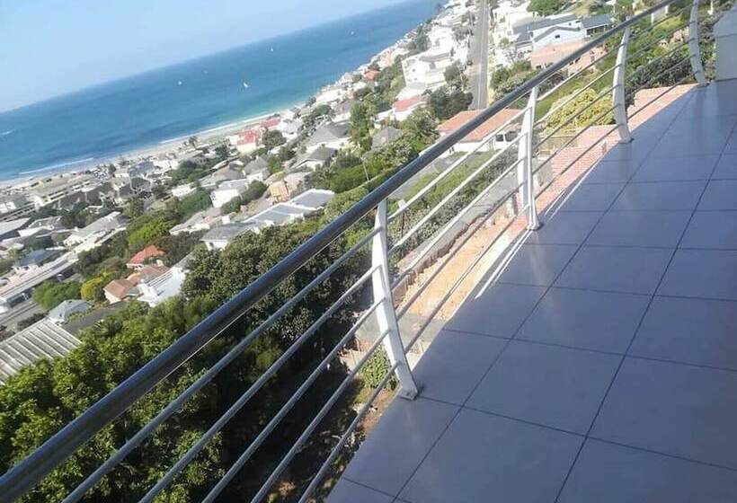 Люкс Executive Вид на Море, Beachview Guest House