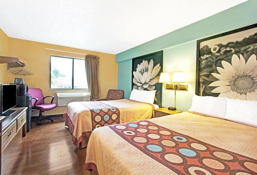 Quarto Estandar 2 Camas Casal, Super 8 By Wyndham Baltimore/essex Area