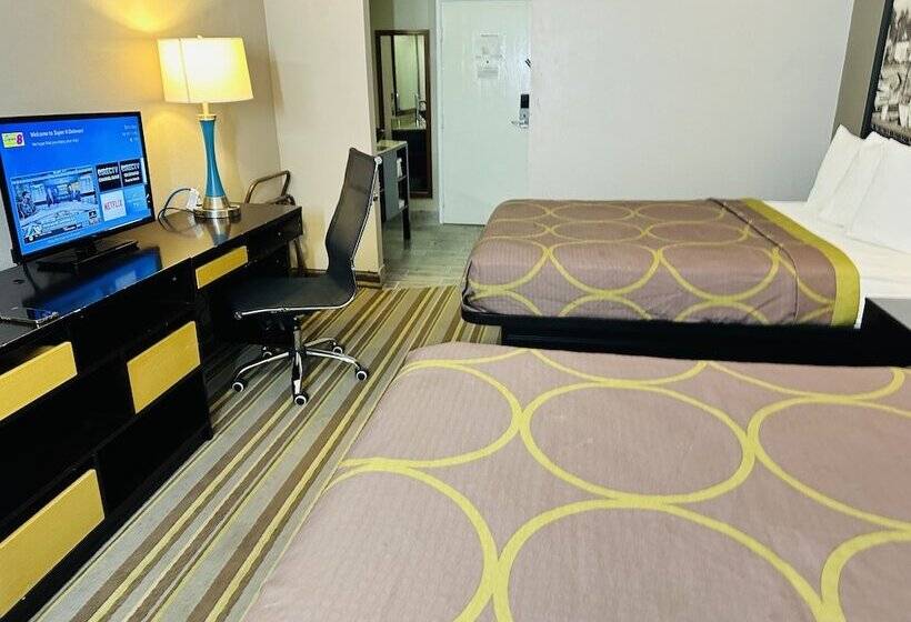 Номер Стандарт 2 Двуспальные Кровати, Super 8 By Wyndham Delavan Near Lake Geneva
