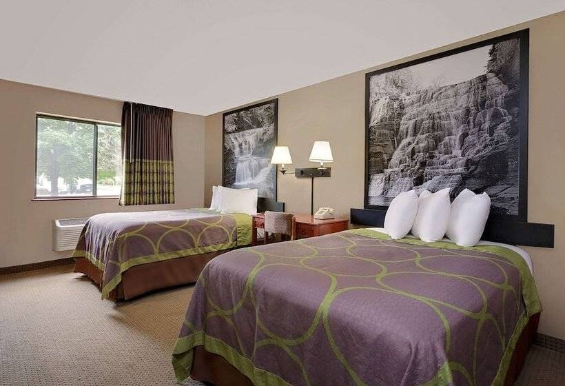 Номер Стандарт 2 Двуспальные Кровати, Super 8 By Wyndham Ithaca
