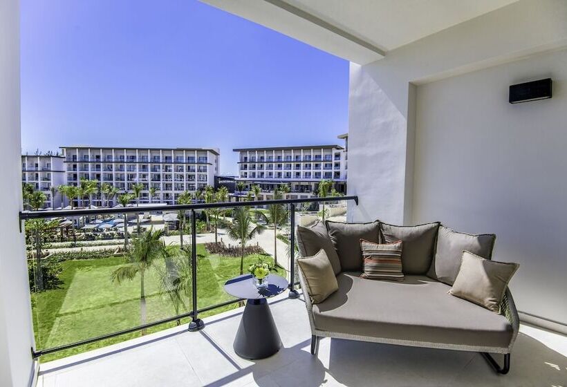 Полулюкс, Hyatt Ziva Cap Cana