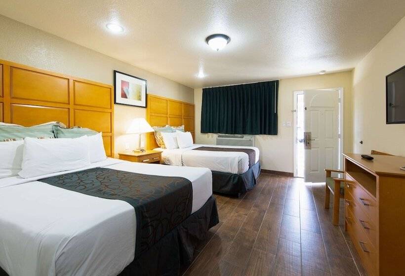 스탠다드 룸 더블 침대 2개, Travelodge By Wyndham Merced Yosemite