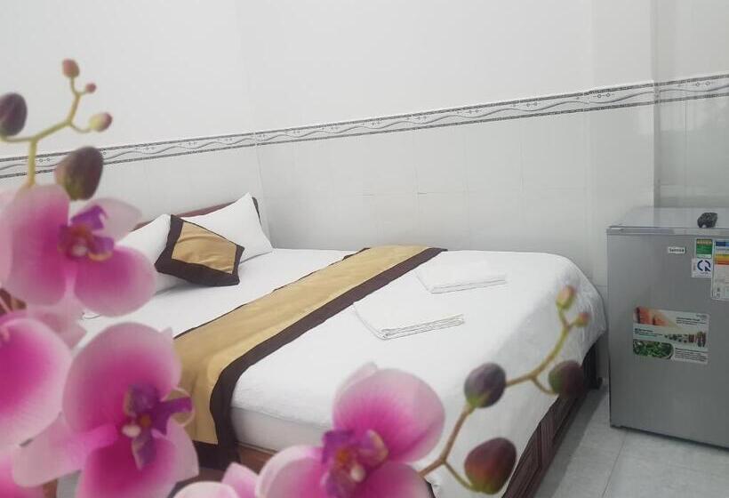 اتاق لوکس, Tai Tri Guest House