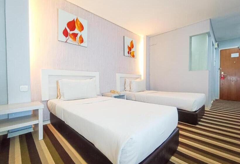 اتاق لوکس, First Residence Hotel By Rvh