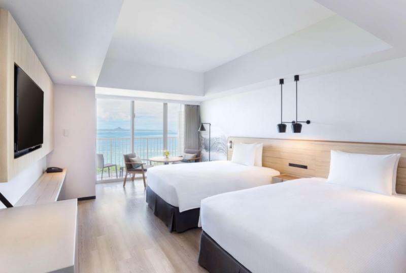 اتاق لوکس با چشم‌انداز دریا, Hilton Okinawa Sesoko Resort
