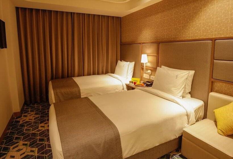 带城市景观的标准间, Holiday Inn Gurugram Sector 90, An Ihg