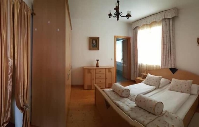 Семейный Номер Deluxe, Privatzimmer Dimitrova