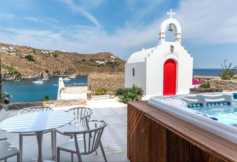 Полулюкс с Гидромассажем, Etesians Suites & Villas
