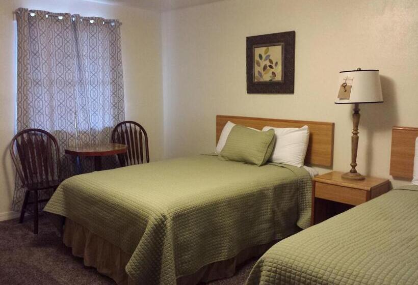 Номер Deluxe, West Plains Motel
