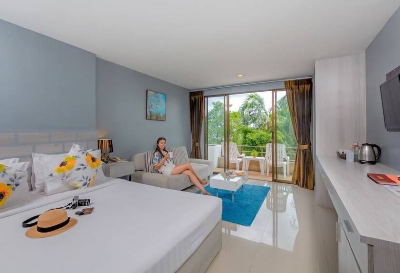 디럭스 룸, Club Bamboo Boutique Patong Beach Resort