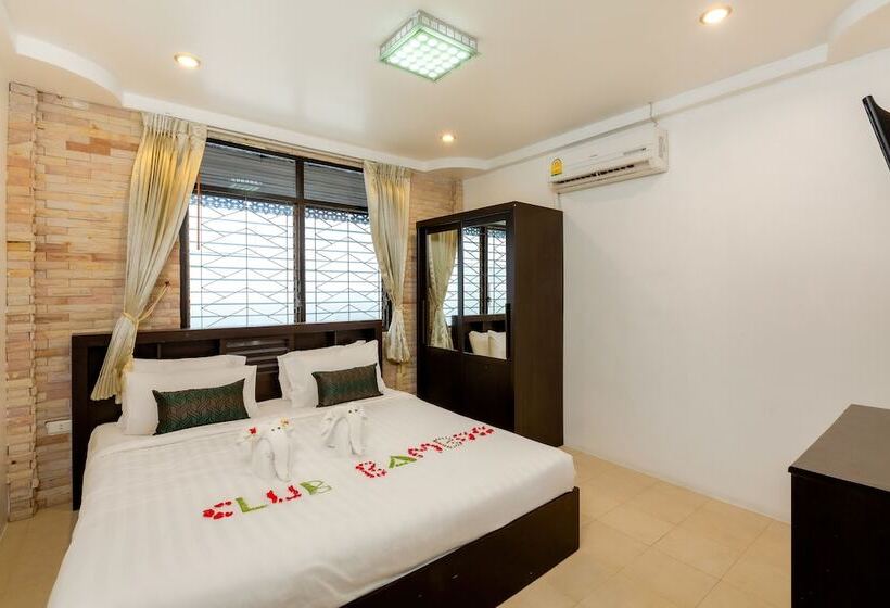 수영장이 있는 3베드룸 빌라, Club Bamboo Boutique Patong Beach Resort
